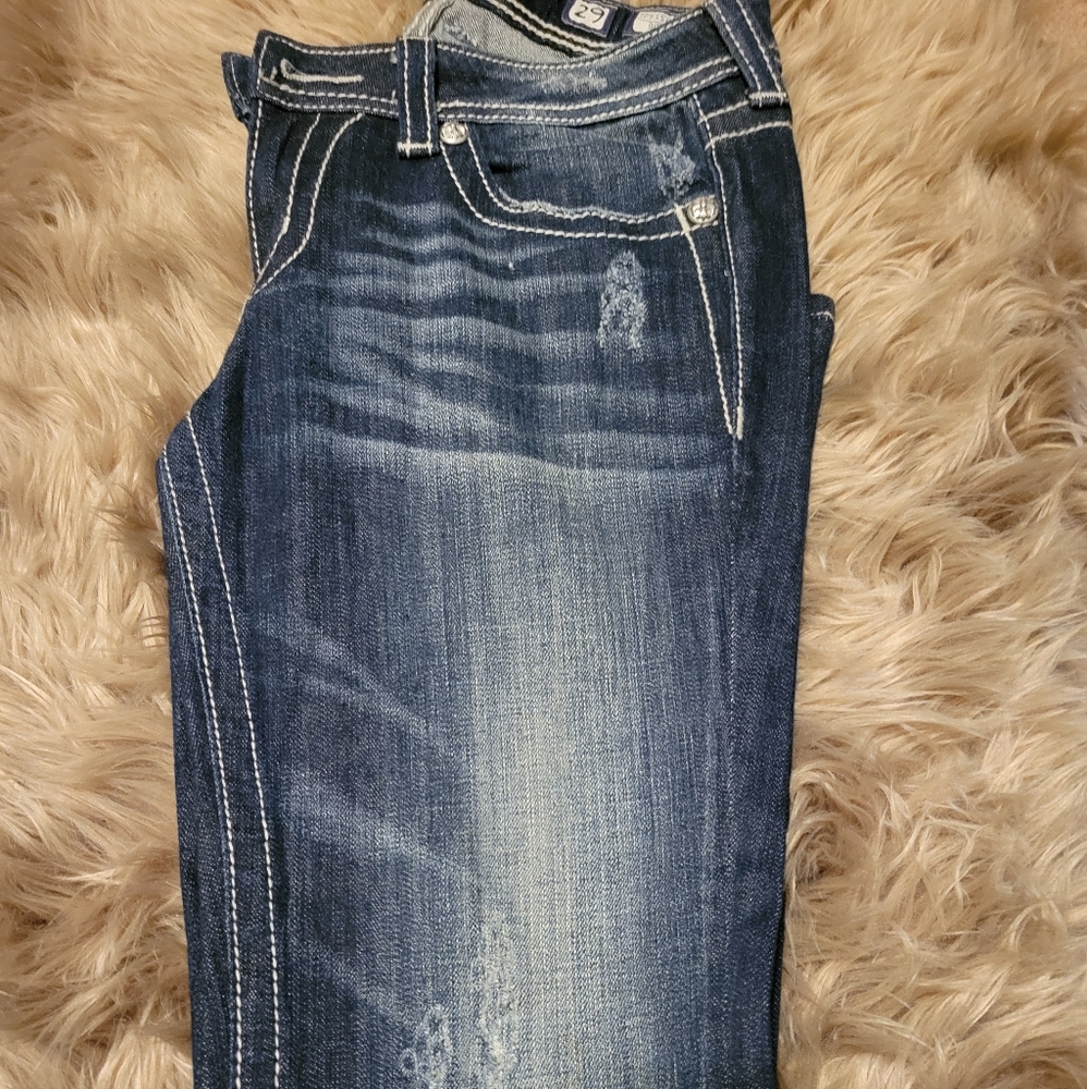 Jeans - Picture 3 of 4
